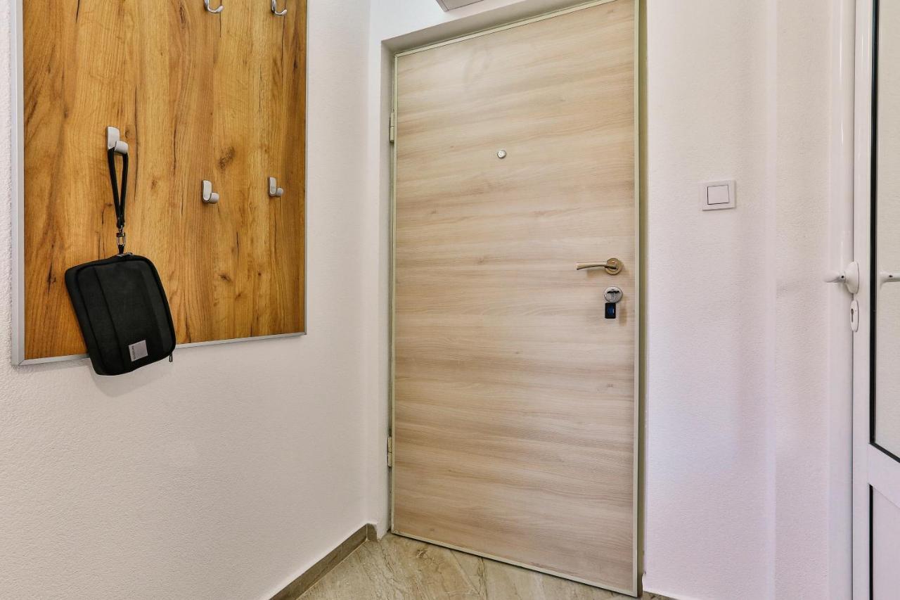 Zara Apartment Будва Экстерьер фото